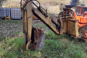 Retroescavatore x trattore ruspa