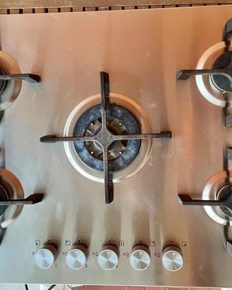 Piano cottura 5 fuochi gas