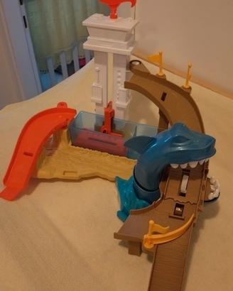 Hot wheels play set squalo