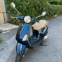 Piaggio Vespa lx 150