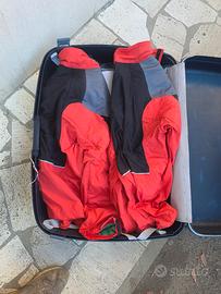 Tutta e giubbotto antitaglio per boscaioli 