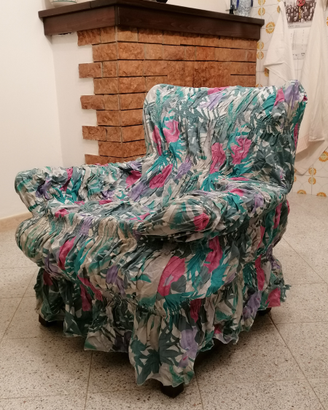 Copridivano e copripoltrone a fantasia floreale