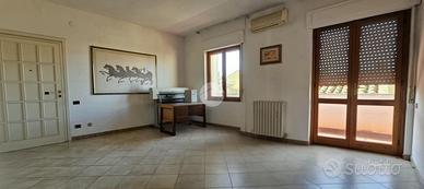 4 LOCALI A QUARTUCCIU