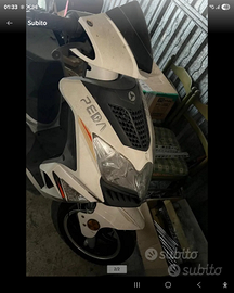 Motorino guidato poco