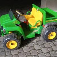 Peg perego gator john deere a batteria