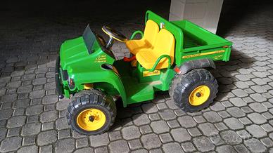 Peg perego gator john deere a batteria