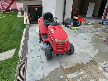 Trattorino rasaerba honda