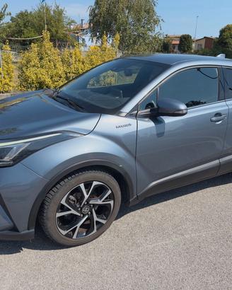 TOYOTA C-HR 1.8 Hybrid Trend - Neopatentati