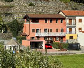 CASA SEMINDIPENDENTE A IVREA