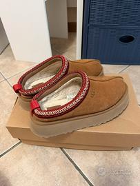 Ugg tazz