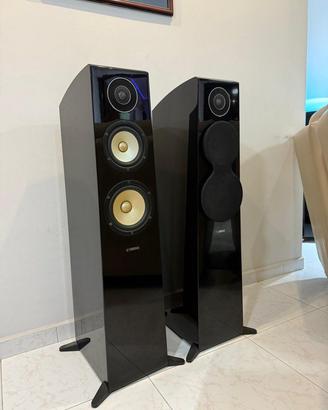 Yamaha NS-F700