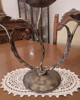 Candelabro in ferro battuto