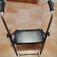 Deambulatore due ruote nuovo