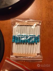 Resistori 2.2ohm 2w 20 pezzi