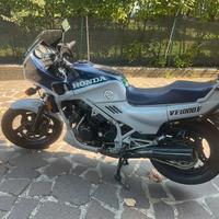 Honda vf 1000 f