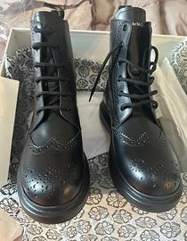 Anfibi Alexander McQueen num. 40