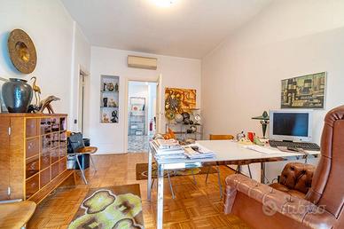 Appartamento di 90 m² con 3 locali a Milano