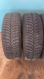 Pneumatici invernali 185/65R15 Mercedes