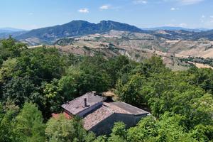 Terratetto a Sogliano al Rubicone