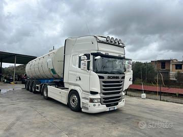 Scania R450 + semirimorchio