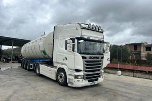Scania R450 + semirimorchio