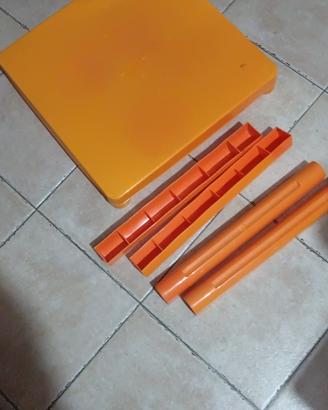 Tavolino da disegno/gioco 