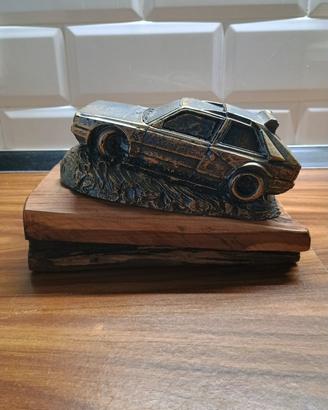 lancia delta S4 scultura in pasta ceramica anni 80