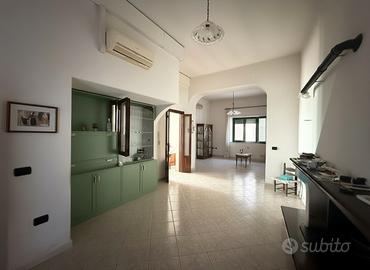 Indipendente con cortiletto e veranda a Domusnovas