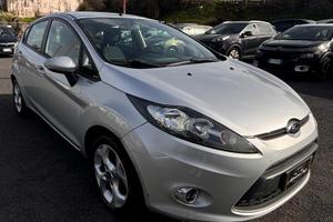 Ford Fiesta 1.4 TDCi 70CV 5 porte Titanium