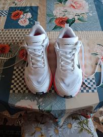 Nike Vomero Plus 