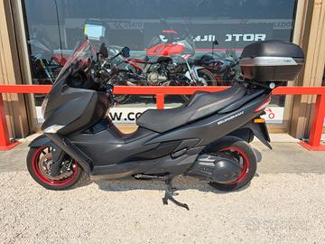Suzuki Burgman 400