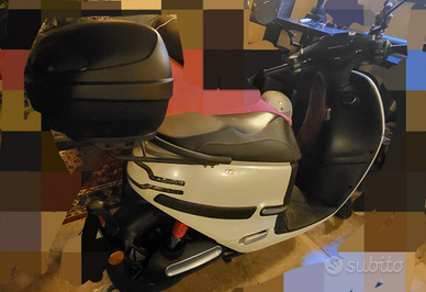 Scooter elettrico horwin ek3