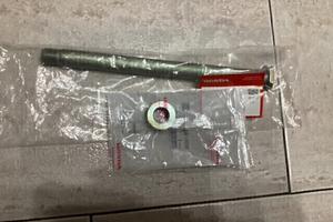 Perno + Dado forcellone Honda cr 125 cr 250 cr 500