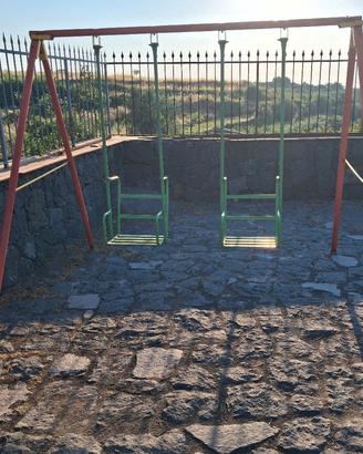 Altalena in ferro 