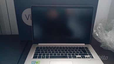 PC Portatile ASUS Vivobook S510U Core i5 12GB RAM