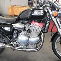 Triumph Thunderbird 900