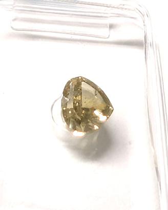 Diamante Naturale Cuore 0.77ct IGI Fancy Green Yel