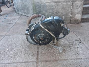 motore vespa et3