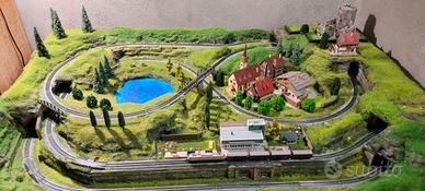 Plastico Ferroviario in scala N 