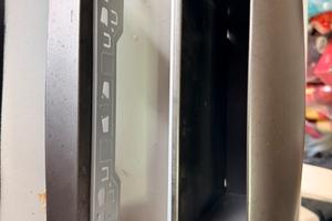 Mascherina  stereo lancia ypsilon o musa