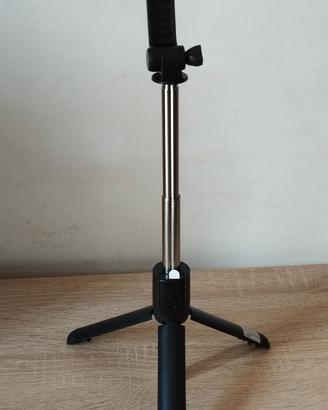 Treppiedi per selfie con telecomando bluetooth