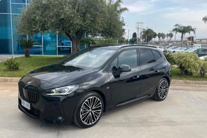 Bmw 218d Active Tourer Msport possibilità noleggio
