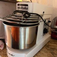Impastatrice aspirale con variatore