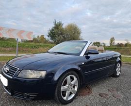 AUDI A4 2ª serie - 2004