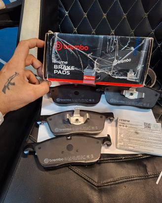 Pastiglie Freno Anteriori BREMBO Nuove P 44 026 Ev