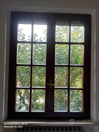 serramenti in legno  4 finestre.  h144.    l 109