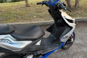 Yamaha aerox 50 cc 2T