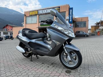 Piaggio X8 250 i.e.