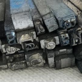 250 Caratteri Tipografici Metallo usati come foto