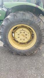 cerchi completi r30 per John deere 